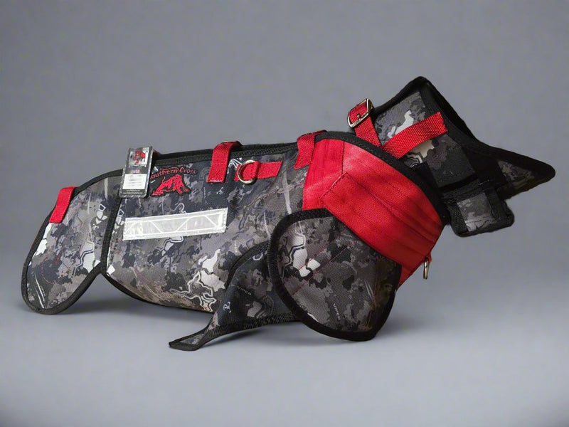 Load image into Gallery viewer, Elite Catch Vest PRO - Attached Collar Extreme Protection - Southern Cross Cut Gear