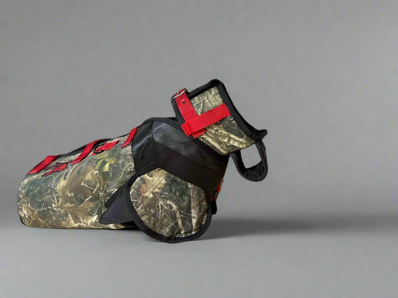Load image into Gallery viewer, Spec-Ops Catch PRO Vest- Attached Collar High Level Protection - Southern Cross Cut Gear