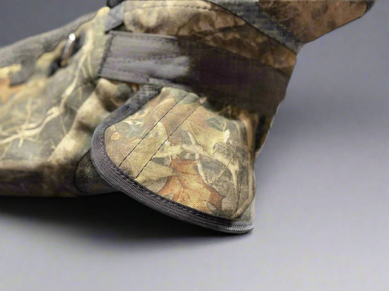 Load image into Gallery viewer, Ultra Flex Catch PRO Vest- Attached Collar/Leg Guards Lightweight - Southern Cross Cut Gear