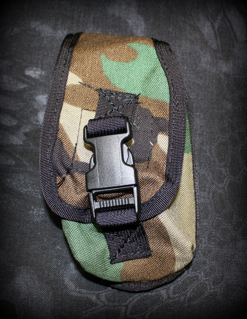 Load image into Gallery viewer, Garmin Handheld Pouch - Southern Cross Cut Gear
